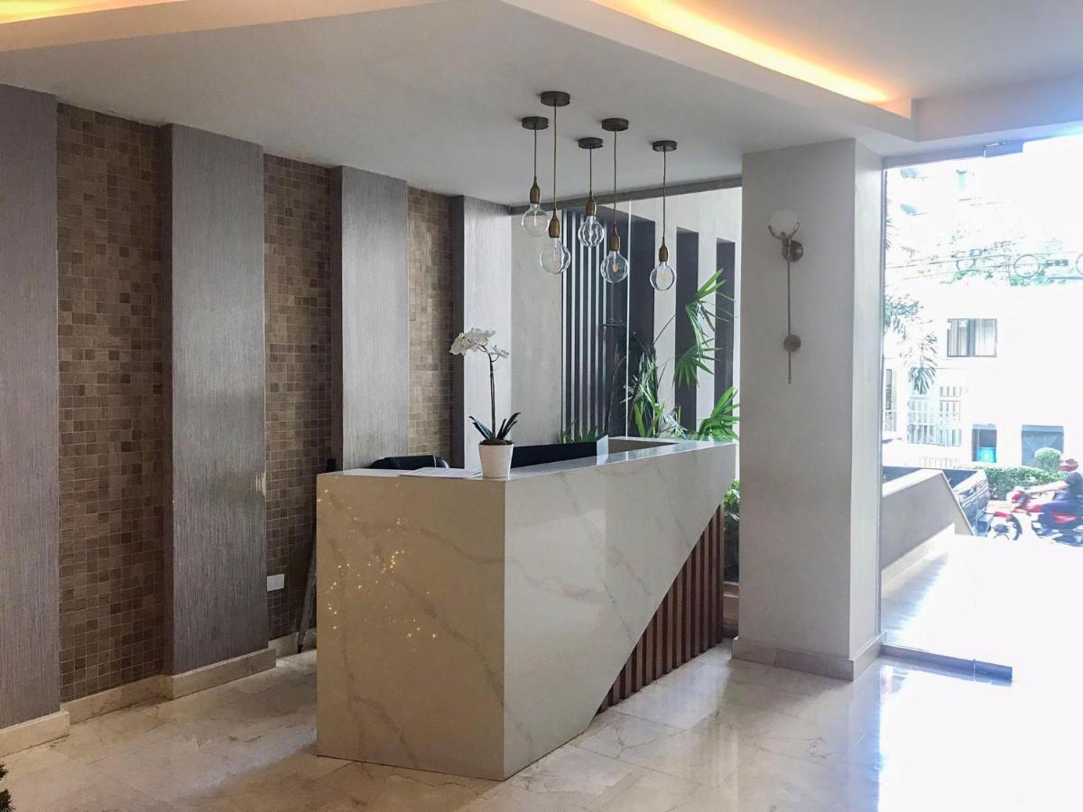 Dom. Rep. Exclusive 2 Bed Apt. Evaristo Morales سانتو دومينجو المظهر الخارجي الصورة