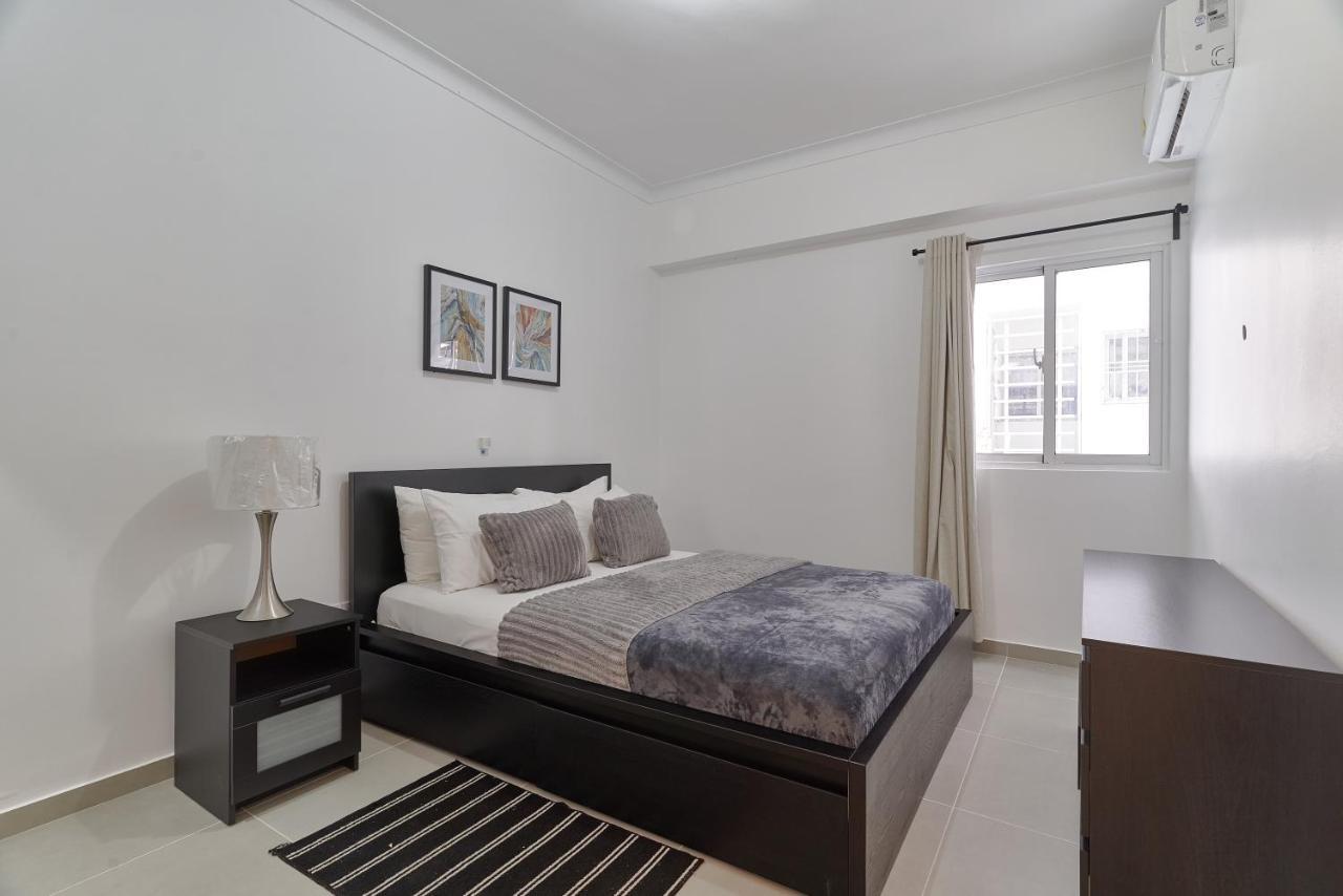 Dom. Rep. Exclusive 2 Bed Apt. Evaristo Morales سانتو دومينجو المظهر الخارجي الصورة